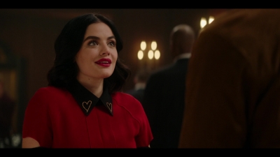 katy_keene_s01e02_1080p_web_h264-memento_0888.jpg
