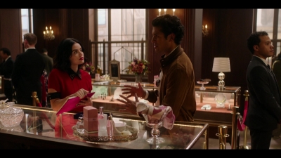 katy_keene_s01e02_1080p_web_h264-memento_0966.jpg