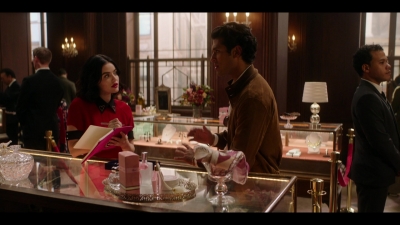 katy_keene_s01e02_1080p_web_h264-memento_0967.jpg