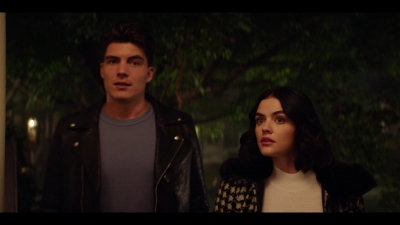 katy_keene_s01e02_1080p_web_h264-memento_1285.jpg