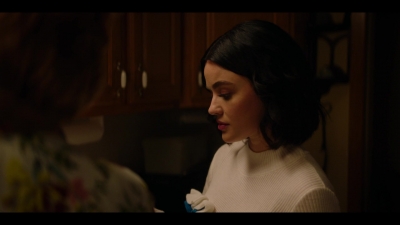 katy_keene_s01e02_1080p_web_h264-memento_1327.jpg