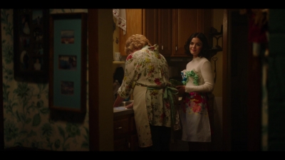katy_keene_s01e02_1080p_web_h264-memento_1358.jpg