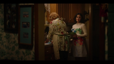 katy_keene_s01e02_1080p_web_h264-memento_1359.jpg
