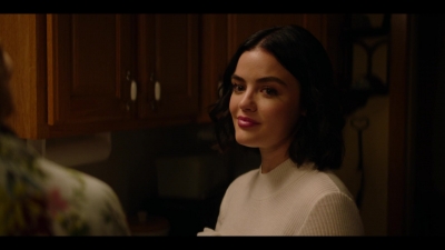 katy_keene_s01e02_1080p_web_h264-memento_1364.jpg