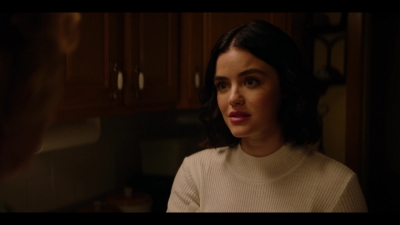 katy_keene_s01e02_1080p_web_h264-memento_1412.jpg