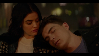 katy_keene_s01e02_1080p_web_h264-memento_1459.jpg