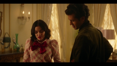 katy_keene_s01e02_1080p_web_h264-memento_1481.jpg