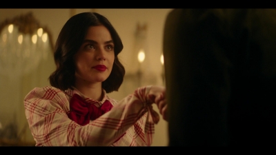 katy_keene_s01e02_1080p_web_h264-memento_1512.jpg