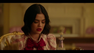 katy_keene_s01e02_1080p_web_h264-memento_1626.jpg