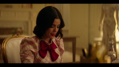katy_keene_s01e02_1080p_web_h264-memento_1642.jpg