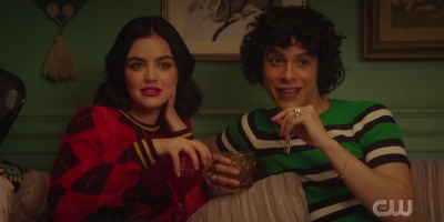 katy_keene_s01e03_1080p_webrip_x264-xlf_0410.jpg