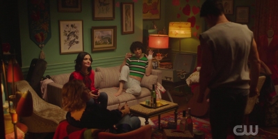 katy_keene_s01e03_1080p_webrip_x264-xlf_0640.jpg