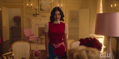 katy_keene_s01e03_1080p_webrip_x264-xlf_0779.jpg