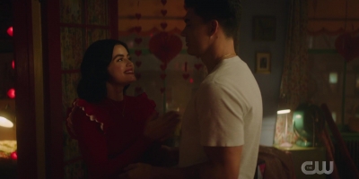 katy_keene_s01e03_1080p_webrip_x264-xlf_1043.jpg