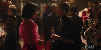 katy_keene_s01e03_1080p_webrip_x264-xlf_1422.jpg