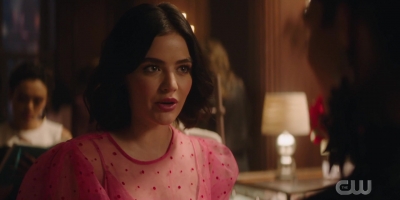 katy_keene_s01e03_1080p_webrip_x264-xlf_1429.jpg
