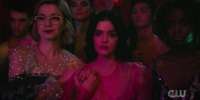 katy_keene_s01e03_1080p_webrip_x264-xlf_1808.jpg