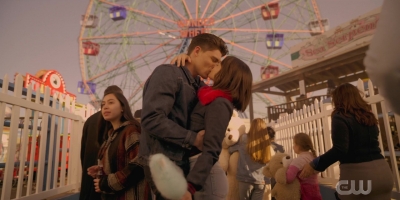 katy_keene_s01e03_1080p_webrip_x264-xlf_1826.jpg