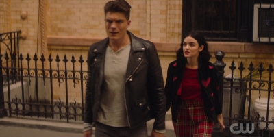 katy_keene_s01e03_1080p_webrip_x264-xlf_2142.jpg