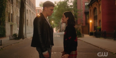 katy_keene_s01e03_1080p_webrip_x264-xlf_2155.jpg