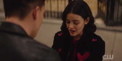 katy_keene_s01e03_1080p_webrip_x264-xlf_2209.jpg