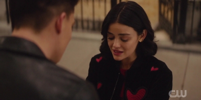 katy_keene_s01e03_1080p_webrip_x264-xlf_2214.jpg
