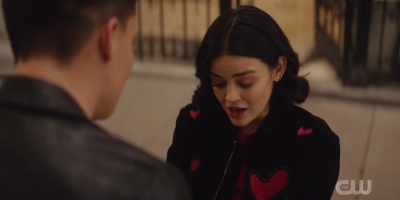 katy_keene_s01e03_1080p_webrip_x264-xlf_2217.jpg