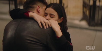 katy_keene_s01e03_1080p_webrip_x264-xlf_2244.jpg