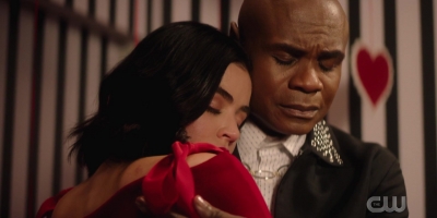 katy_keene_s01e03_1080p_webrip_x264-xlf_2301.jpg
