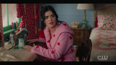 katy_keene_s01e05_internal_1080p_web_h264-trump_0905.jpg