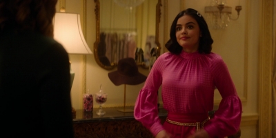 katy_keene_s01e07_1080p_web_h264-memento_0060.jpg