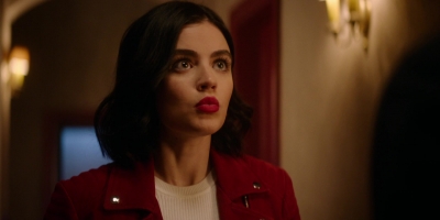 katy_keene_s01e07_1080p_web_h264-memento_0662.jpg