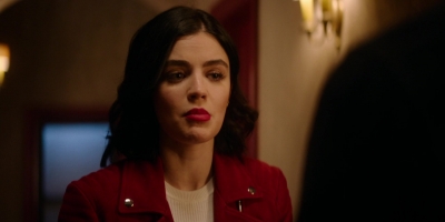 katy_keene_s01e07_1080p_web_h264-memento_0669.jpg