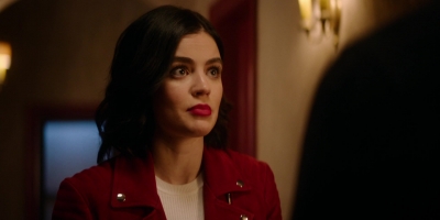 katy_keene_s01e07_1080p_web_h264-memento_0670.jpg