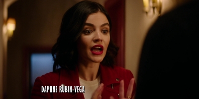 katy_keene_s01e07_1080p_web_h264-memento_0681.jpg
