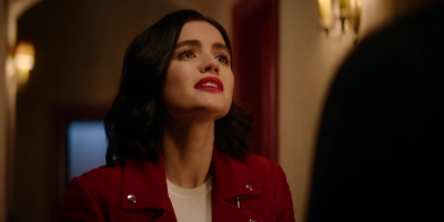 katy_keene_s01e07_1080p_web_h264-memento_0683.jpg