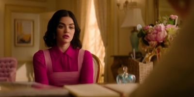 katy_keene_s01e07_1080p_web_h264-memento_0980.jpg