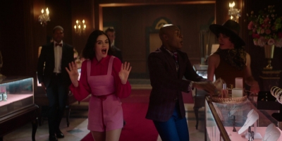 katy_keene_s01e07_1080p_web_h264-memento_1179.jpg