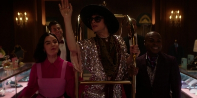 katy_keene_s01e07_1080p_web_h264-memento_1206.jpg