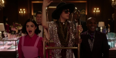 katy_keene_s01e07_1080p_web_h264-memento_1207.jpg