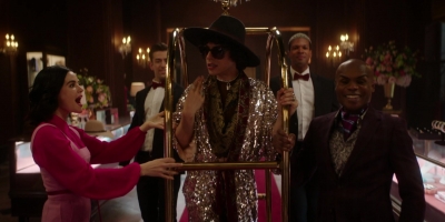 katy_keene_s01e07_1080p_web_h264-memento_1210.jpg