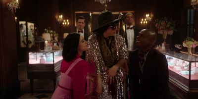 katy_keene_s01e07_1080p_web_h264-memento_1215.jpg
