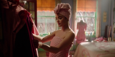 katy_keene_s01e09_1080p_web_h264-memento_0018.jpg