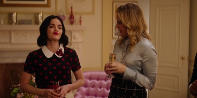 katy_keene_s01e09_1080p_web_h264-memento_0069.jpg