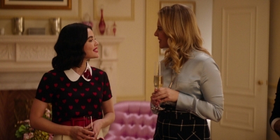 katy_keene_s01e09_1080p_web_h264-memento_0074.jpg