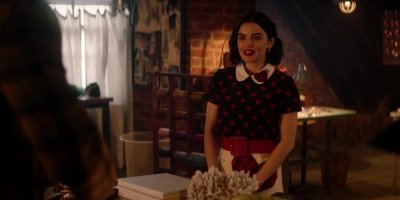 katy_keene_s01e09_1080p_web_h264-memento_0134.jpg