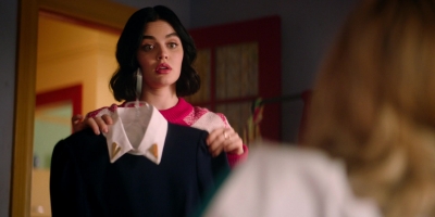 katy_keene_s01e09_1080p_web_h264-memento_0302.jpg
