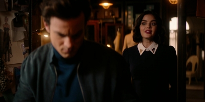 katy_keene_s01e09_1080p_web_h264-memento_0429.jpg