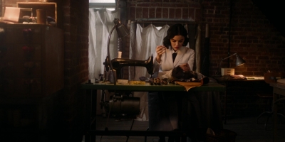 katy_keene_s01e09_1080p_web_h264-memento_0452.jpg