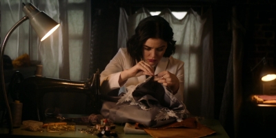 katy_keene_s01e09_1080p_web_h264-memento_0485.jpg